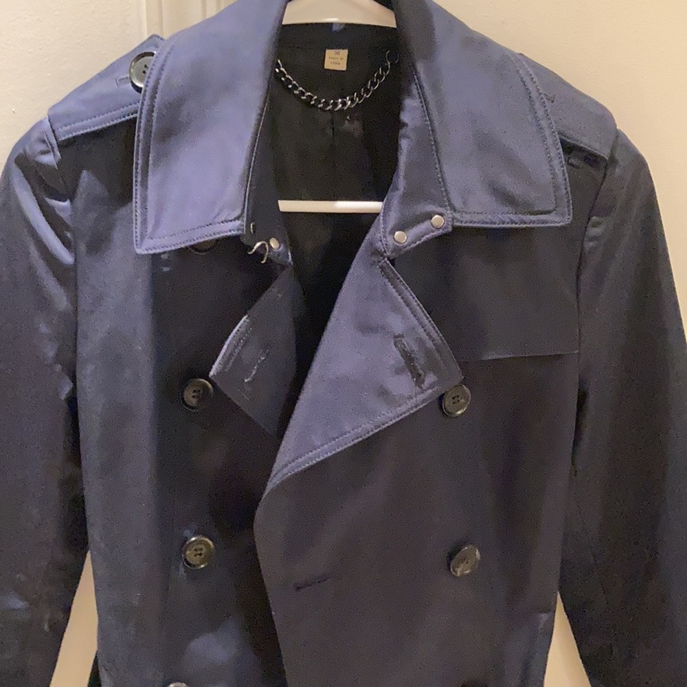 Trench Coat - Picture 4 of 8